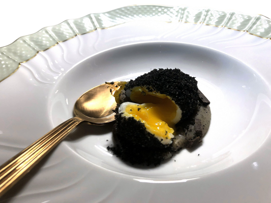 UOVO MORBIDO SU CREMA DI PATATE E TARTUFO NERO PREGIATO